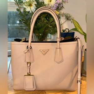 Prada Tote handbag leather rose